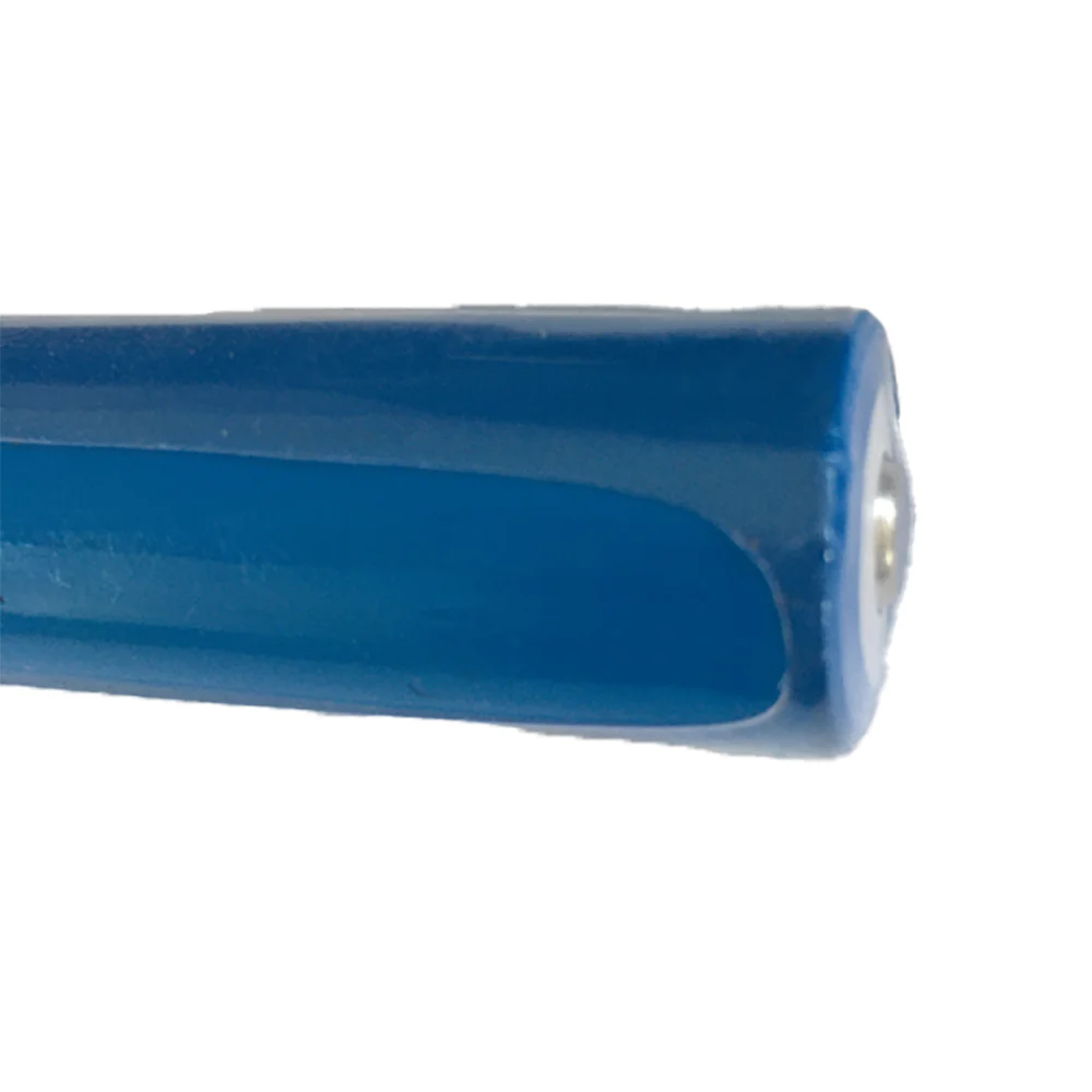 18650 BATTERY AND CHARGER - Image 4