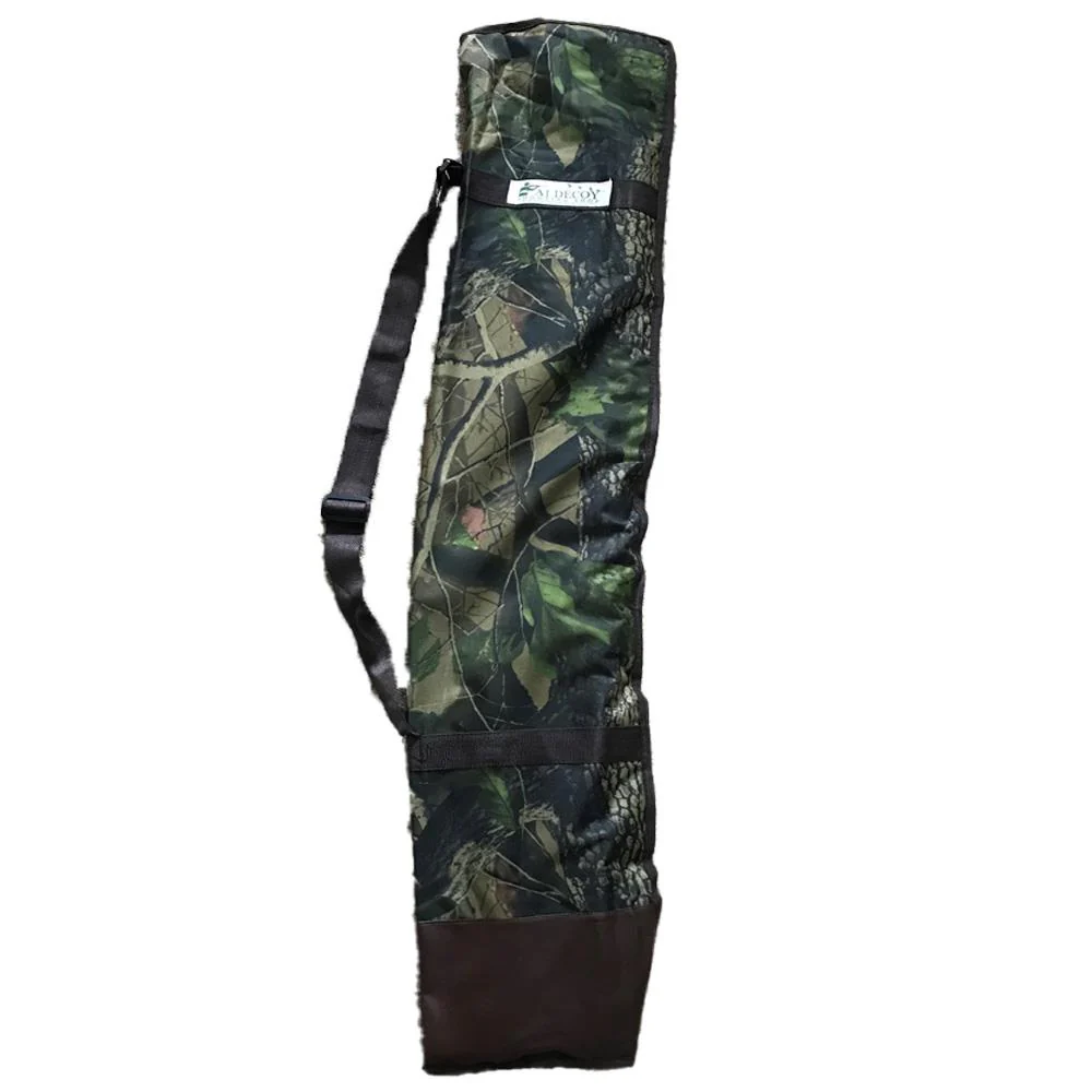 4 Dual Spike Hide Poles with Camo or Green Canvas Bag - Image 7