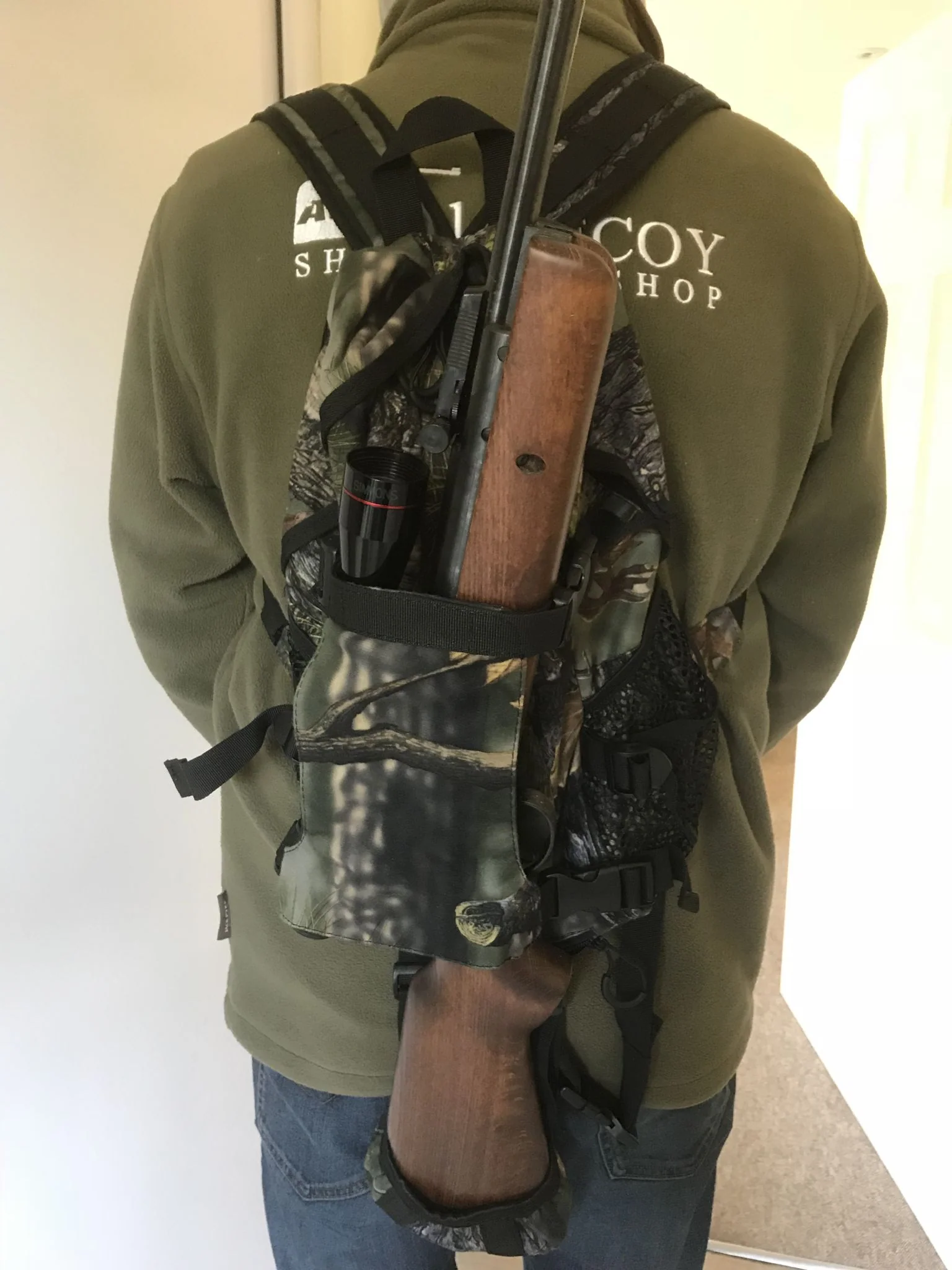 BACKPACK RIFLE HOLDER - Image 2