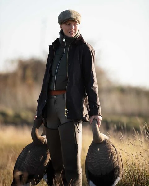 Flocked Greylag & Pinkfoot Goose Decoy Shell – Life-Size & Stackable - Image 6