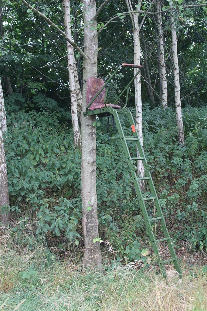 Folding High Seat - Image 4