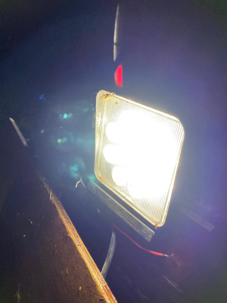 HIGH POWERED SQUARE VEHICLE WORK LIGHT 18W - Image 2