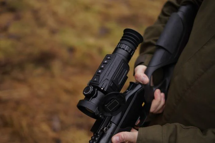 HIKMIRCO Thunder 2.0 35MM Rifle Scope with Picatinny Rail - Image 9