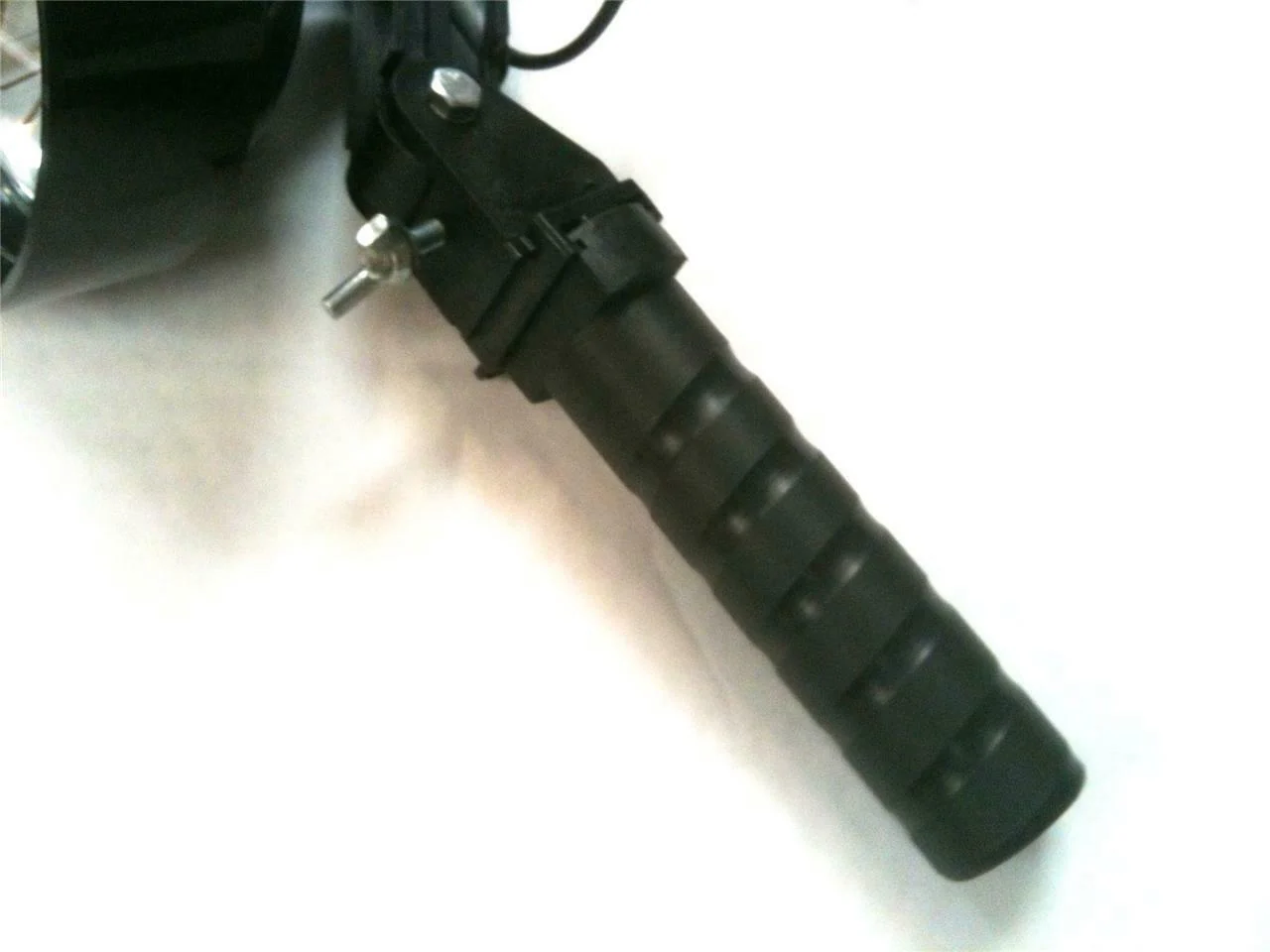 LED GREEN HANDHELD AND SCOPE MOUNTED LAMP - Image 10