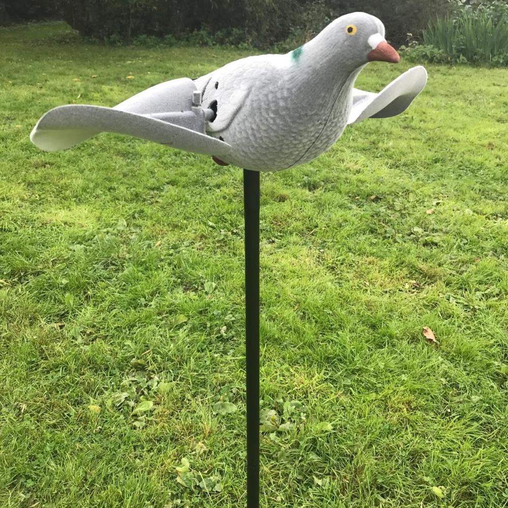 Motorised Spinning Wing Pigeon Decoy Remote Controlled - Image 9