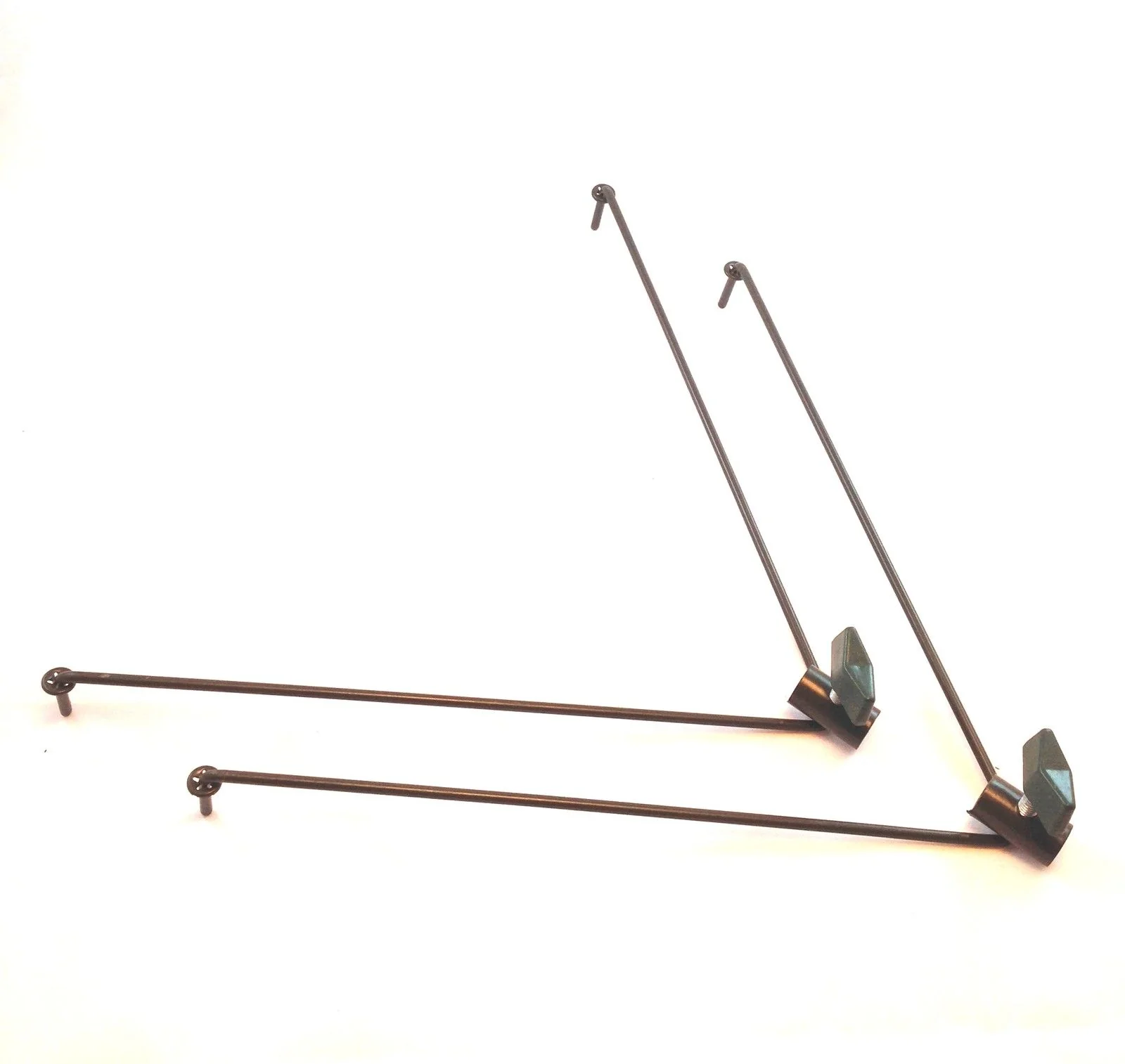 V Section Wing Spreader for Pigeon Magnets and Bouncers - Image 3