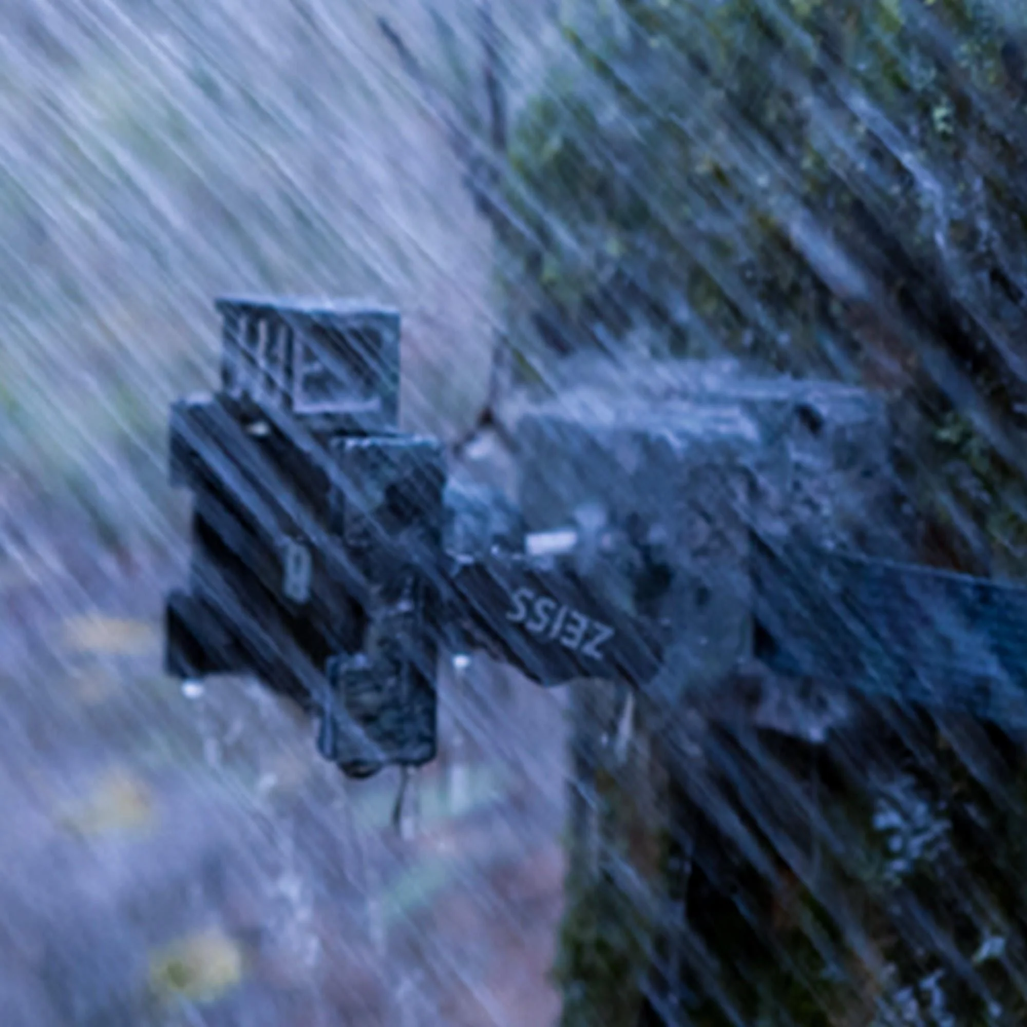 ZEISS Vari-Mount Trail Camera & Solar Panel Mount - Image 2